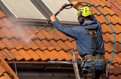 Démoussage et hydrofuge de toiture à Hézecques